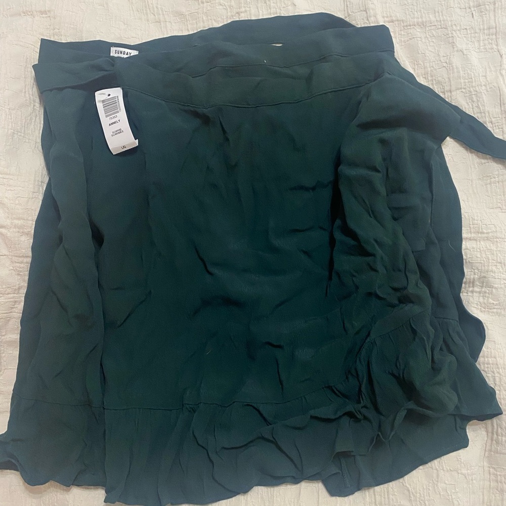 Aritzia wrap skirt